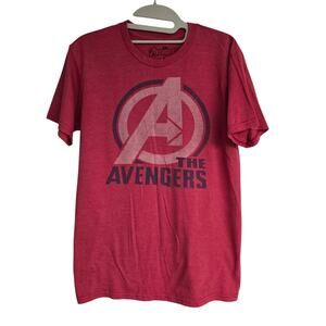 Men's Vintage Feel Marvel "The Avengers" T-Shirt | Size Small